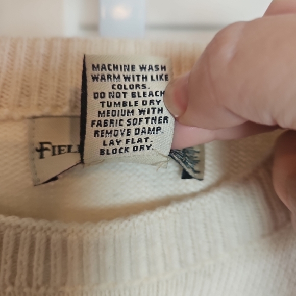 Fieldmaster Cream Embroidered Flies Sweater Large Tall USA Made Mens Vintage - Picture 4 of 9